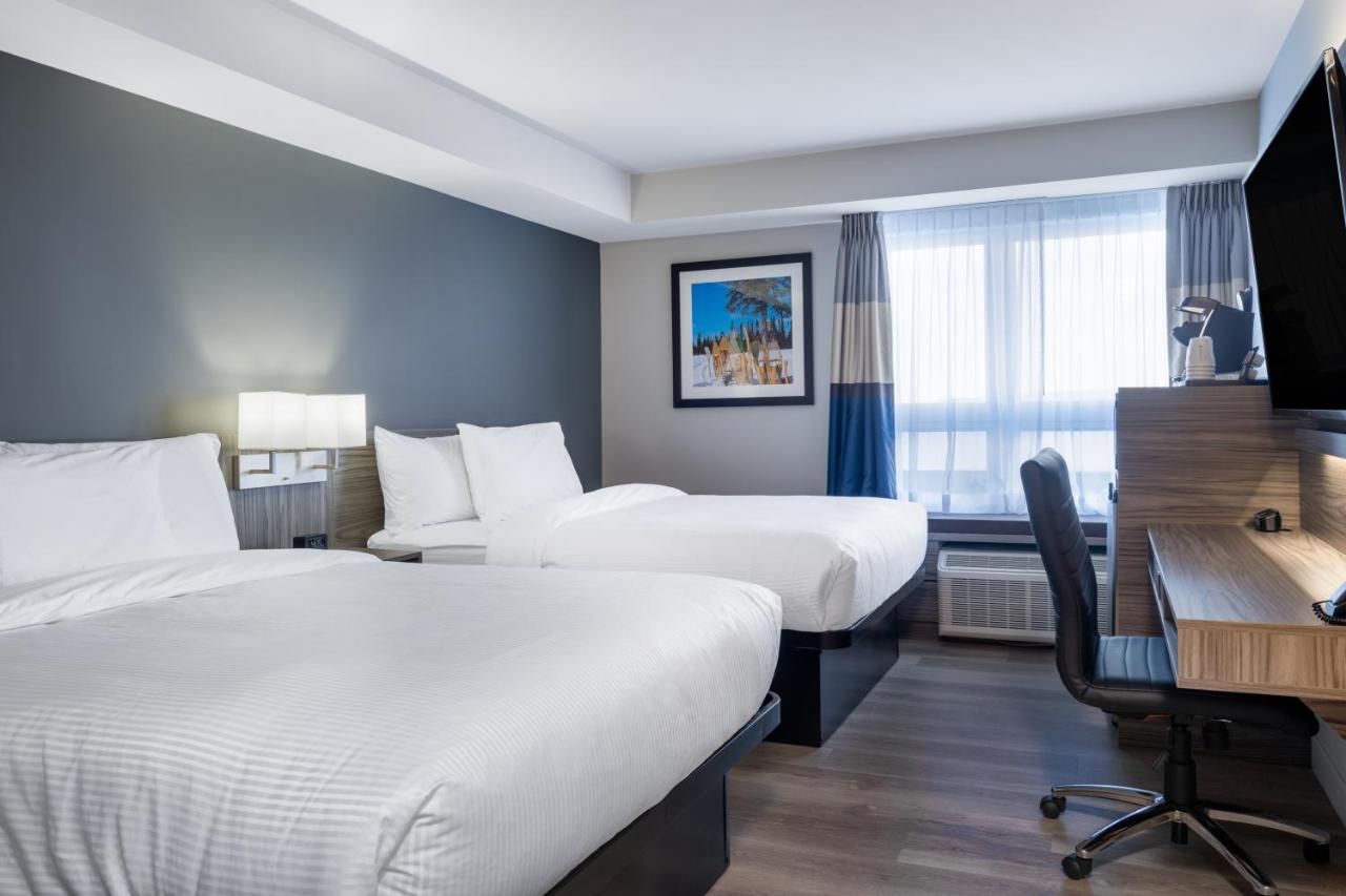 Microtel Inn & Suites By Wyndham Kanata Ottawa West Exteriör bild