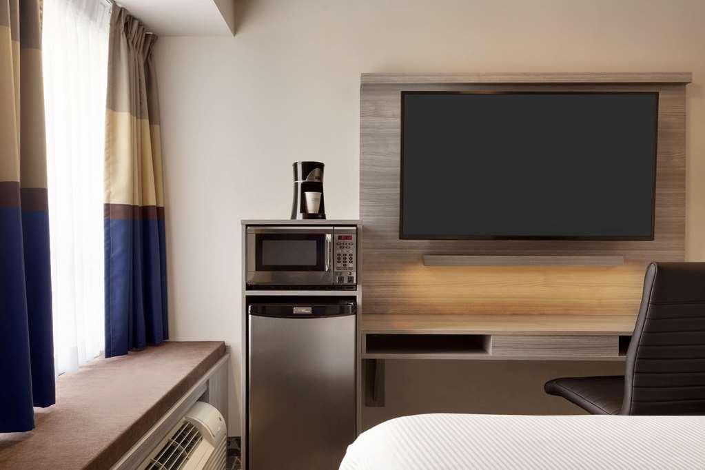 Microtel Inn & Suites By Wyndham Kanata Ottawa West Rum bild
