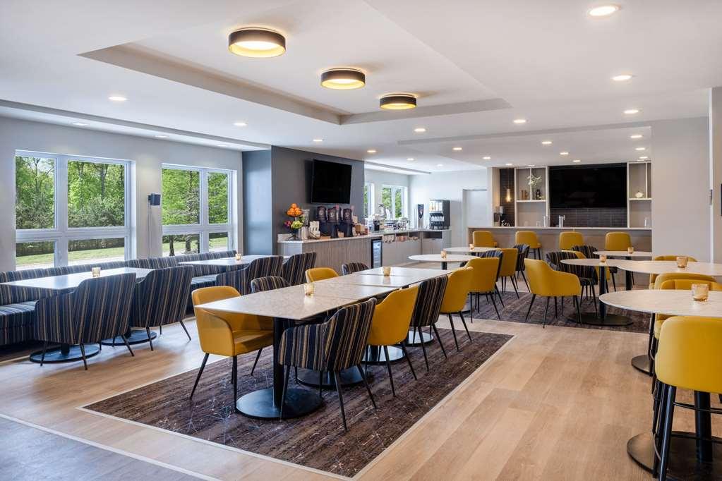 Microtel Inn & Suites By Wyndham Kanata Ottawa West Bekvämligheter bild